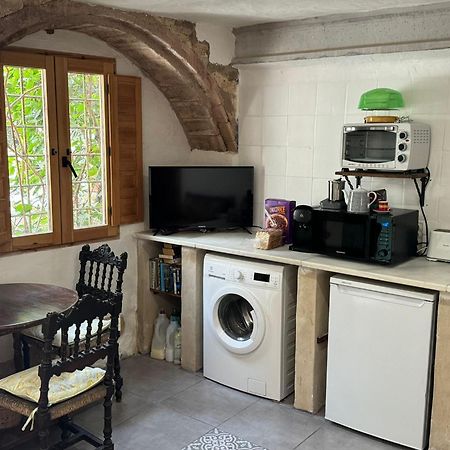 Oliva Courtyard Guesthouse Εξωτερικό φωτογραφία