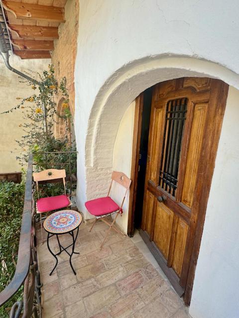 Oliva Courtyard Guesthouse Εξωτερικό φωτογραφία